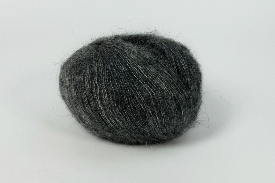 Пряжа Mohair 25гр/200м, сірий, 28