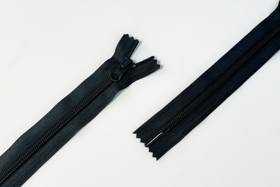 Блискавка YKK, T5 18 см, сірий темний