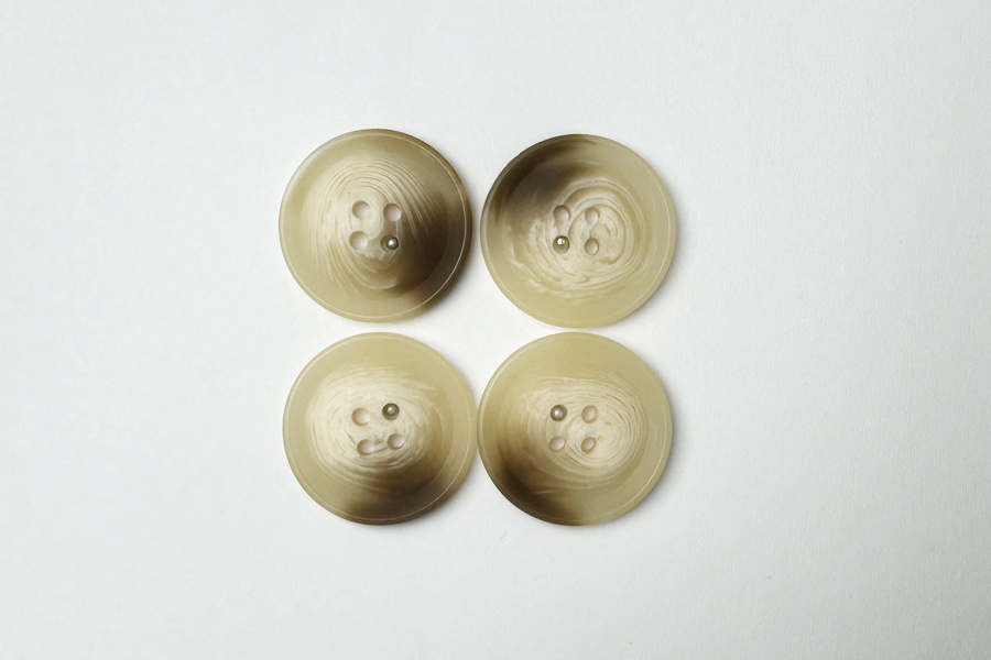 Гудзик 25 мм Mertbutton, бежевий, 3207-40-0118