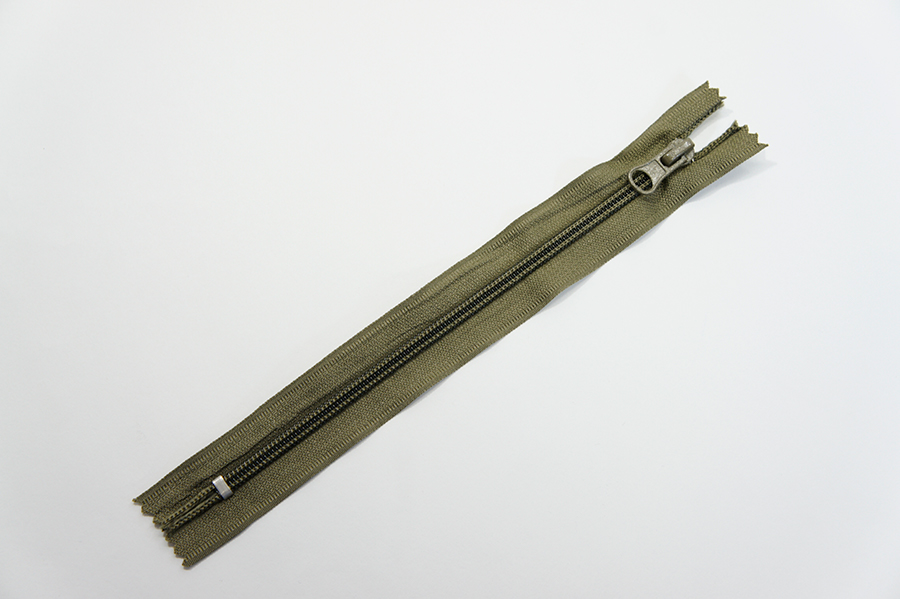 Блискавка T5 20 см MH, хакі