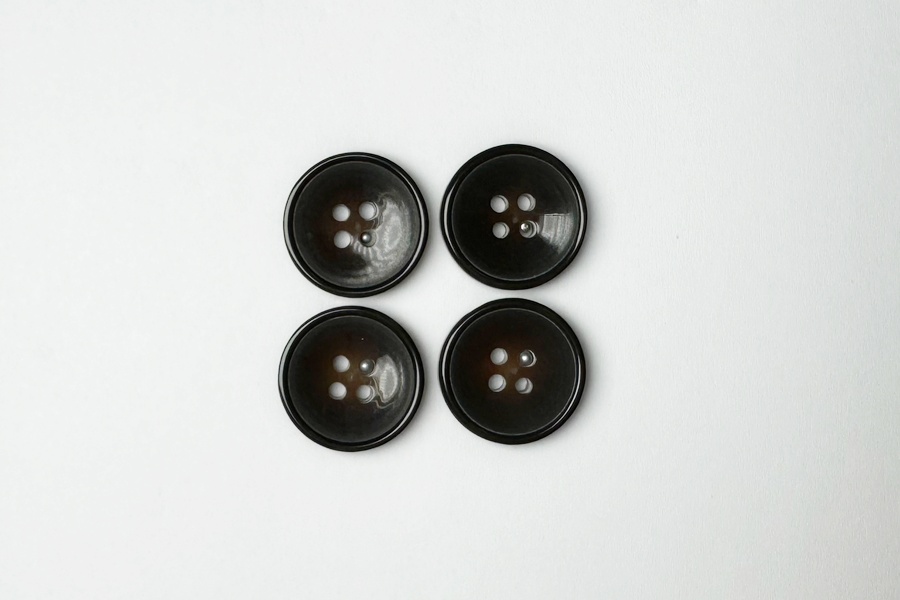 Гудзик 20 мм Mertbutton, коричневий темний, 3107-32-0261