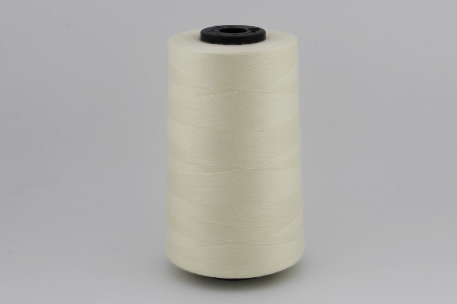 Нитки ПЕ №40/2 5000 м Barva, молочний яскравий, 3004