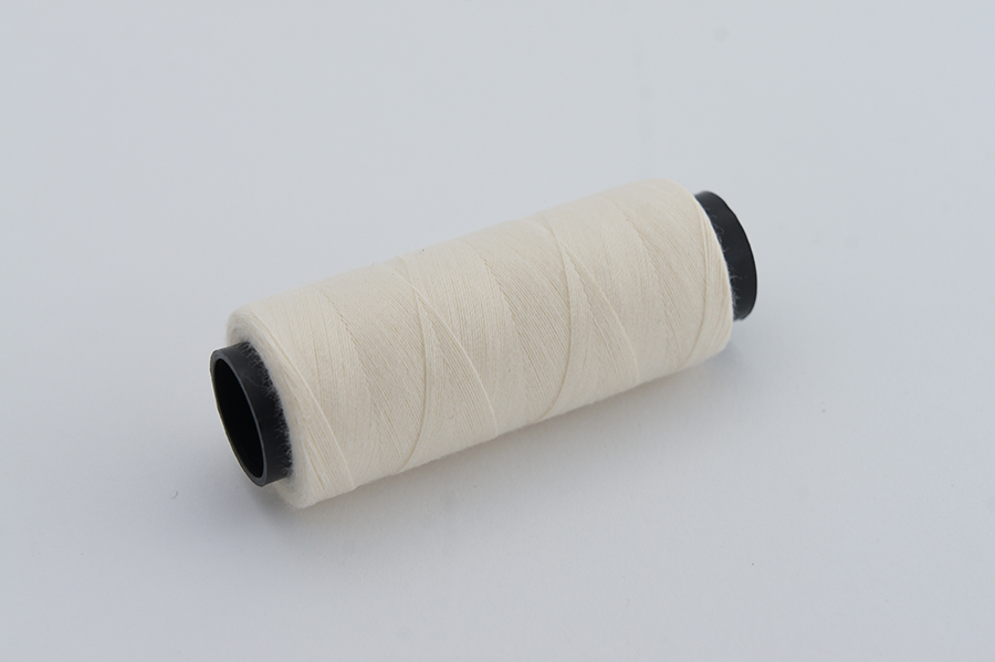 Нитки ПЕ №40/2 250 м Barva, молочний темний, 1015