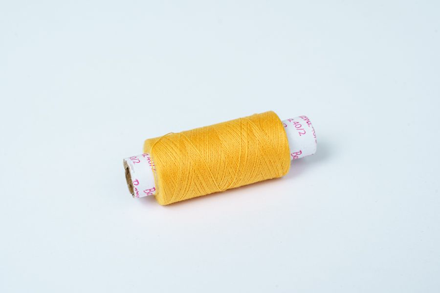 Нитки ПЕ №40/2 250 м Barva, жовтий темний, 3011