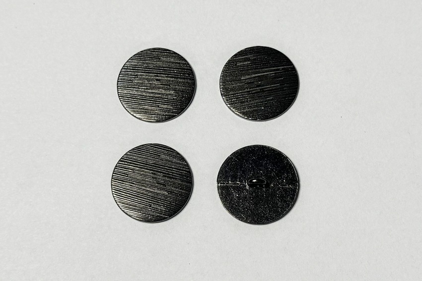 Гудзик металевий 23 мм Mertbutton, нікель чорний, UTS-61-36-bnik