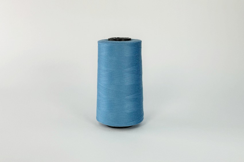 Нитки ПЕ №40/2 5000 м Barva, блакитний яскравий, 2059