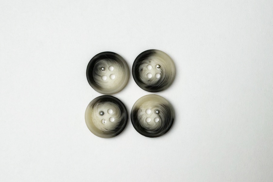 Гудзик 18 мм Mertbutton, різнокольоровий, 2907-28-12