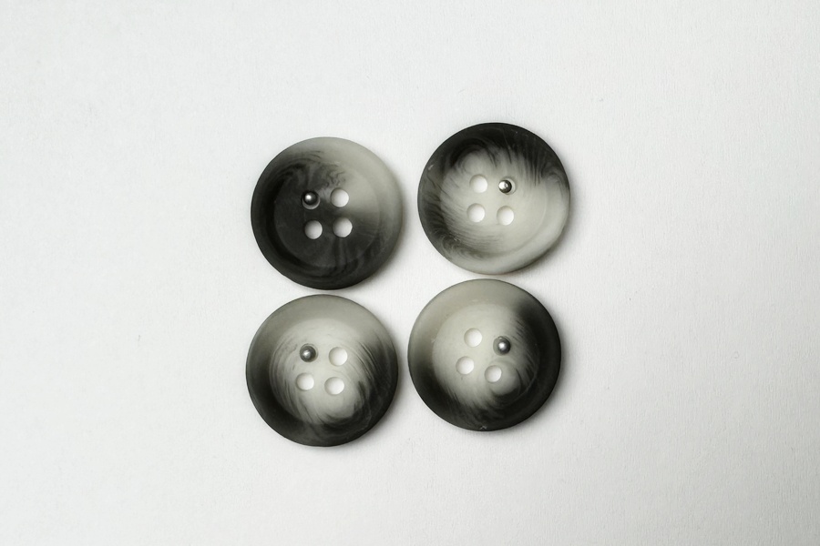 Гудзик 18 мм Mertbutton, різнокольоровий, 2607-28-17