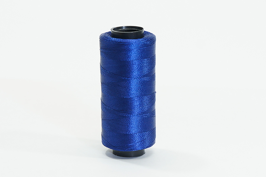 Нитки віскоза №120D/2 500 м Royal, синій, 024