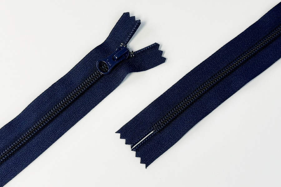 Блискавка YKK, T5 18 см, синій темний