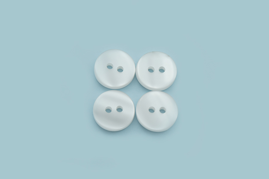 Гудзик 11 мм Mertbutton, білий, 4008-18-999