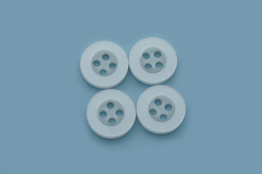 Гудзик 11 мм Mertbutton, білий, 40091-18-999