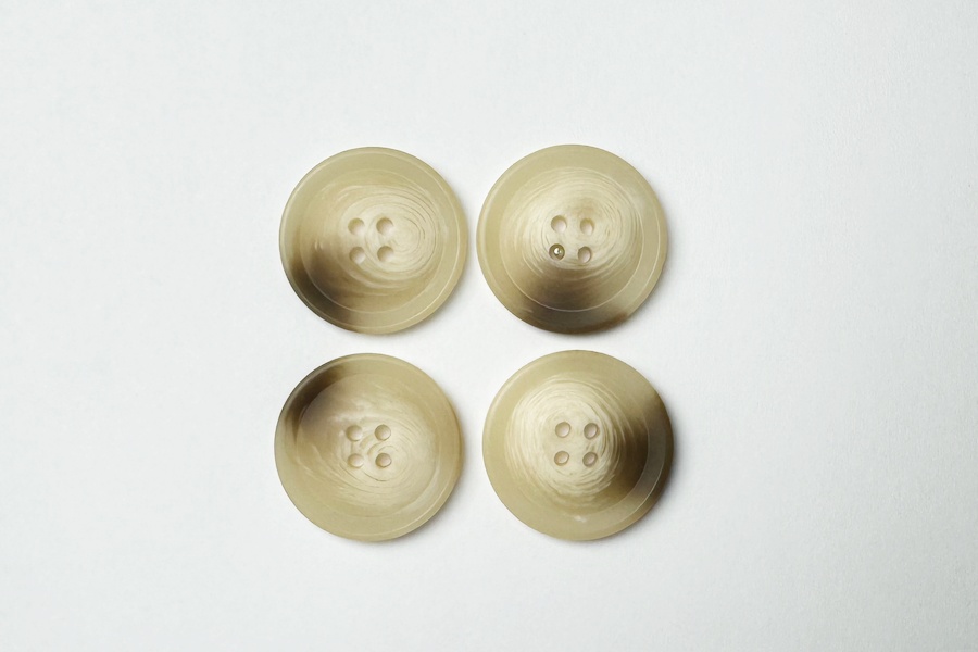 Гудзик 28 мм Mertbutton, бежевий, 3207-44-0118