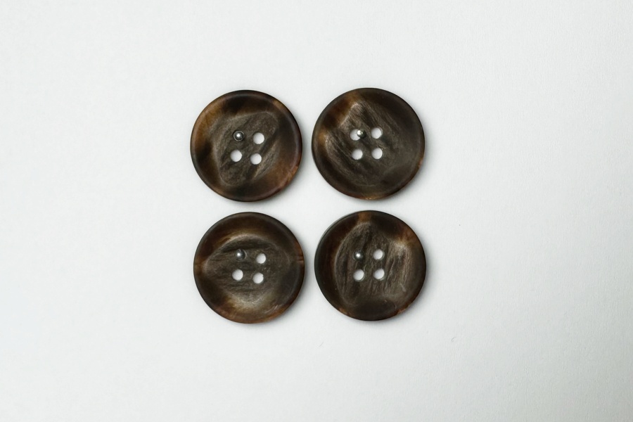 Гудзик 20 мм Mertbutton, коричневий темний, 3007-32-0113