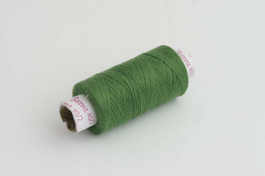 Нитки ПЕ №40/2 250 м Barva, зелений натуральний, 4046