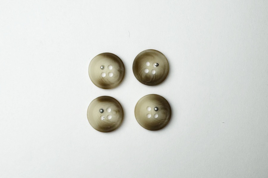 Гудзик 15 мм Mertbutton, різнокольоровий, FNL-304-24-4
