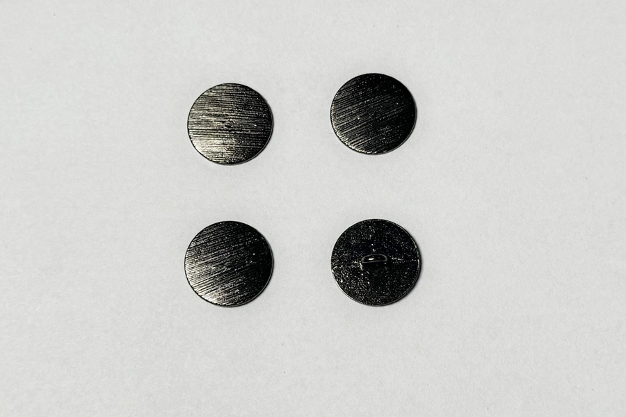 Гудзик металевий 18 мм Mertbutton, нікель чорний, UTS-61-28-bnik