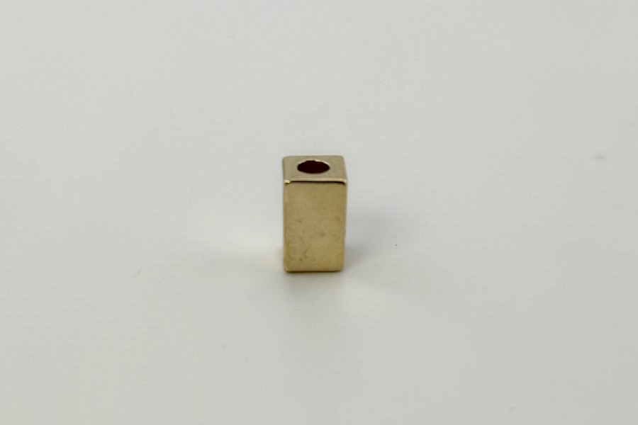 Наконечник для шнура металевий, 7 x 12 мм Mertbutton, золото, MSB-08-gold