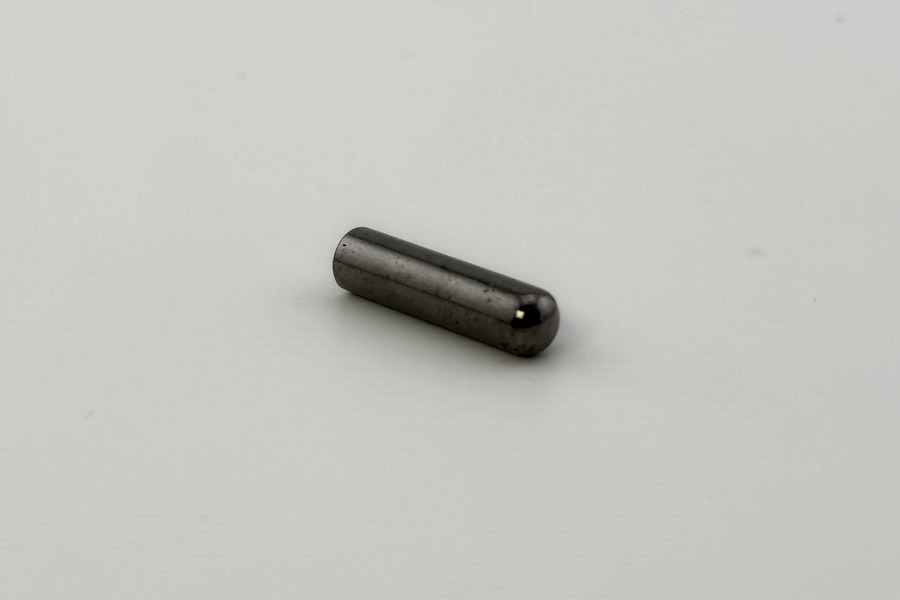 Наконечник для шнура металевий, 6 x 24 мм Mertbutton, нікель чорний, MSB-02-b.nik