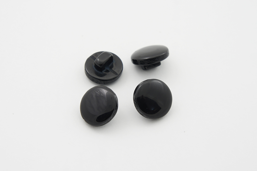 Гудзик 10 мм Mertbutton, чорний, 40231-16-000