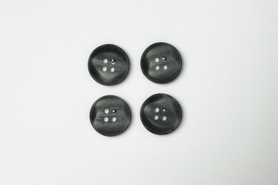 Гудзик 18 мм Mertbutton, сірий темний, 3007-28-0135