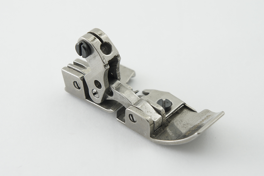 Лапка для оверлоака Horse JK766-56 (P960-A)