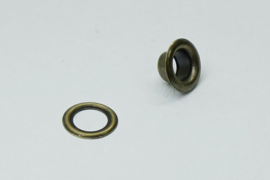 Люверси 8.6 мм Castiglioni, стара латунь