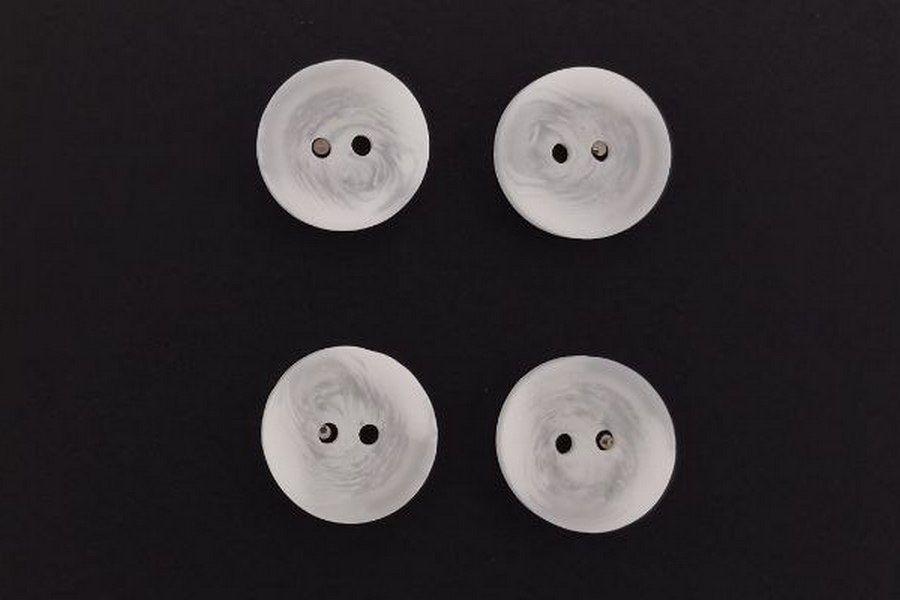 Гудзик 15 мм Mertbutton, білий, FNL-253-24-9999