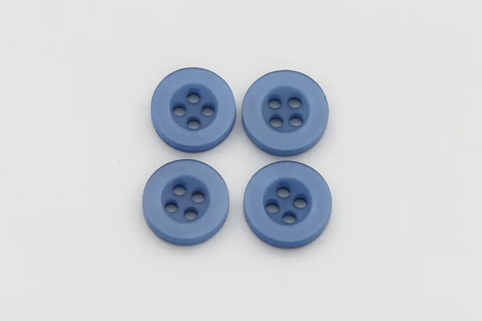 Гудзик 11 мм Mertbutton, блакитний яскравий, 40091-18-0786