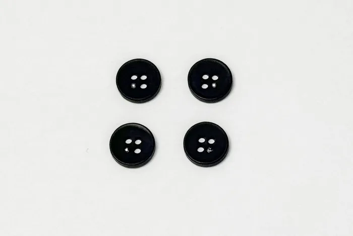 Гудзик 11.5 мм Mertbutton, чорний, AVR-4-18-000