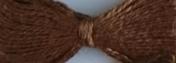 Нитки муліне 10 м, коричневий світлий, 9304