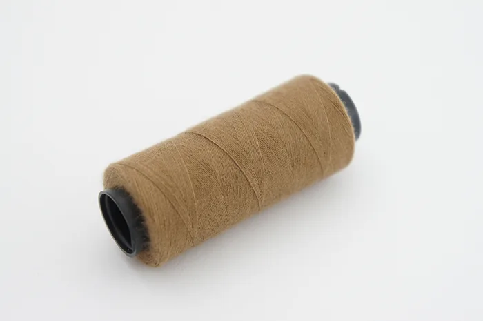 Нитки ПЕ №40/2 250 м Barva, коричневий світлий, 7043
