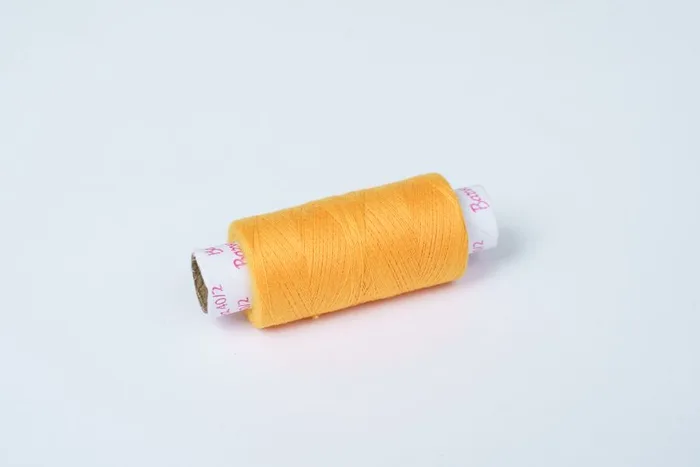 Нитки ПЕ №40/2 250 м Barva, помаранчевий світлий, 3022