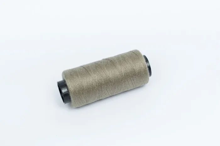Нитки ПЕ №40/2 250 м Barva, хакі світлий, 7023