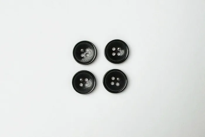 Гудзик 15 мм Mertbutton, коричневий темний, 3107-24-0261