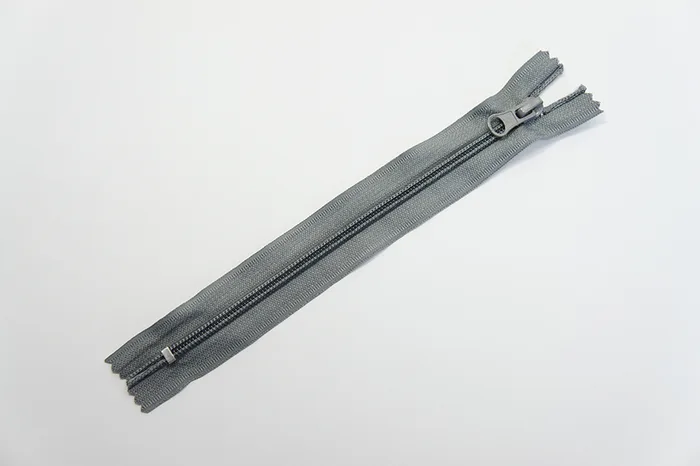Блискавка T5 20 см MH, сірий темний