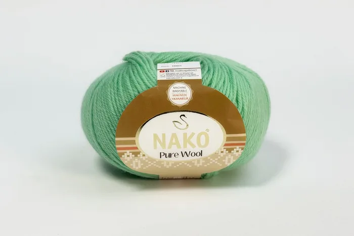 Пряжа 100гр/220м Pure wool, м'ятний, 10001