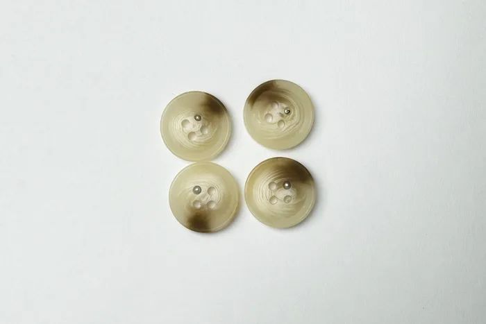 Гудзик 18 мм Mertbutton, бежевий, 3207-28-0118