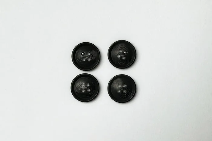 Гудзик 15 мм Mertbutton, сірий темний, 3207-24-0893