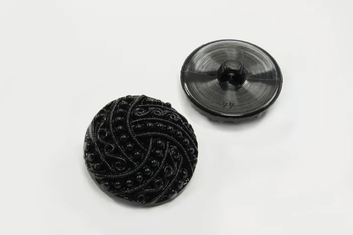 Гудзик 32 мм Mertbutton, чорний, 16-04-48-000