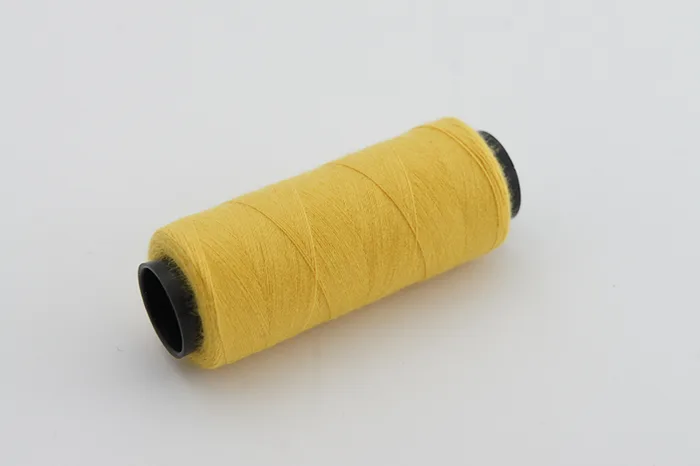 Нитки ПЕ №40/2 250 м Barva, жовтий натуральний, 3012