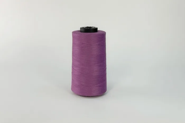 Нитки ПЕ №40/2 5000 м Barva, бузковий яскравий, 6010