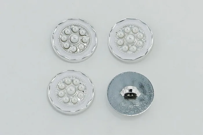 Гудзик 25 мм Mertbutton, білий, KM-02-04-40-999/nik