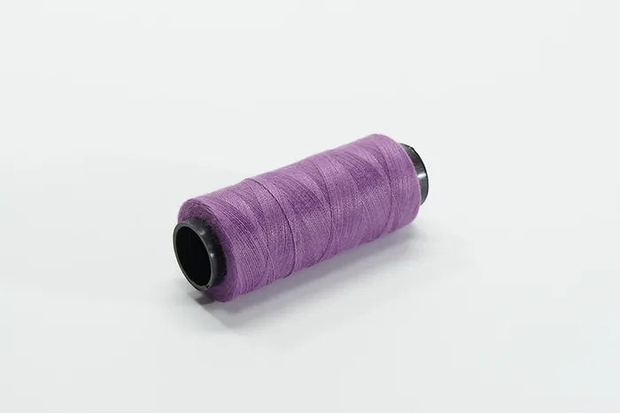Нитки ПЕ №40/2 250 м Barva, бузковий яскравий, 6010