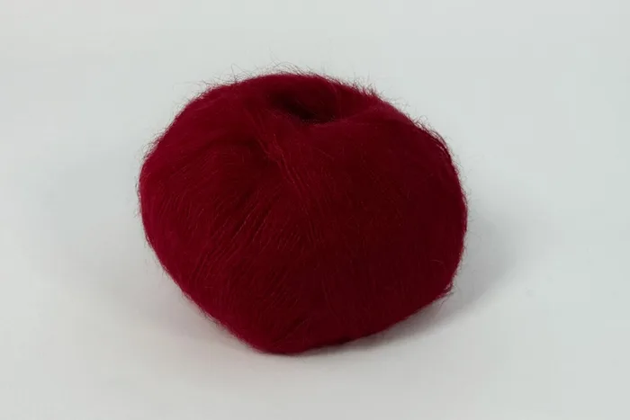 Пряжа Mohair 25гр/200м, червоний, 33
