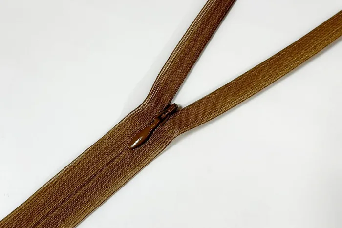 Блискавка YKK, T3 20 см, койот