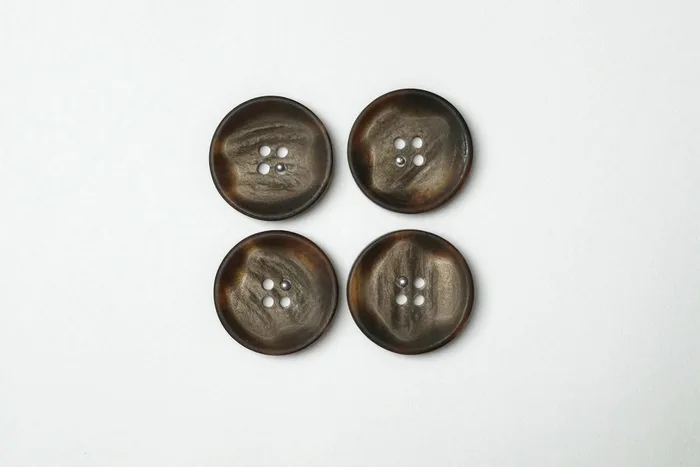 Гудзик 23 мм Mertbutton, коричневий темний, 3007-36-0113
