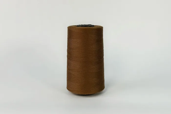 Нитки ПЕ №20/2 2500 м Barva, коричневий натуральний, 7025