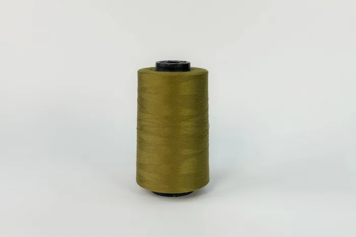 Нитки ПЕ №40/2 5000 м Barva, койот яскравий, 7036
