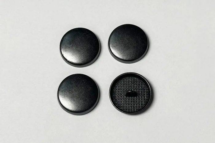 Гудзик металевий 25 мм Mertbutton, чорний, CN-26-40-black